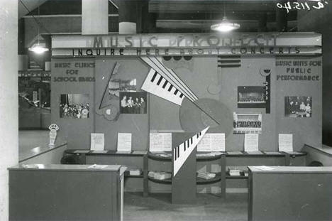 Music exhibit, State Fair, 1941