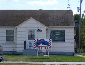 Seventh Avenue Clip Joint, Two Harbors Minnesota