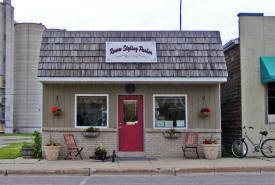 Renew Styling Parlor, Clarkfield Minnesota