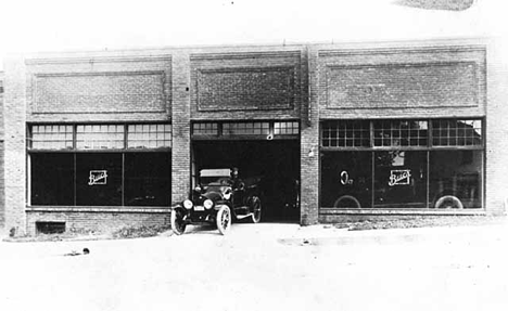 Buick car dealer, Cleveland Minnesota, 1910