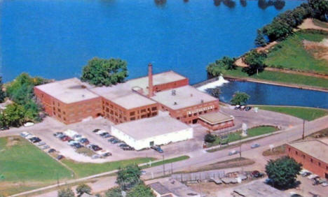 Faribo Blanket Factory, Faribault Minnesota, 1950's