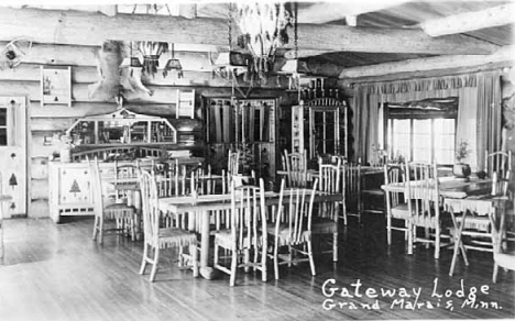 Gateway Lodge restaurant, Grand Marais Minnesota, 1940