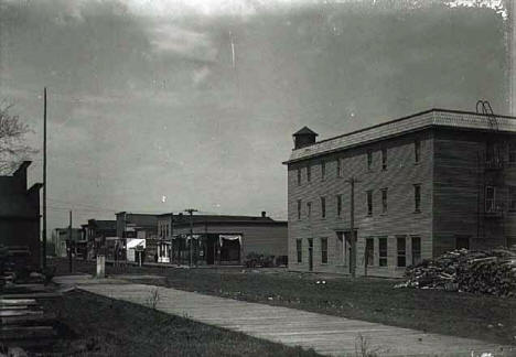 Kelliher Minnesota street scene, 1910