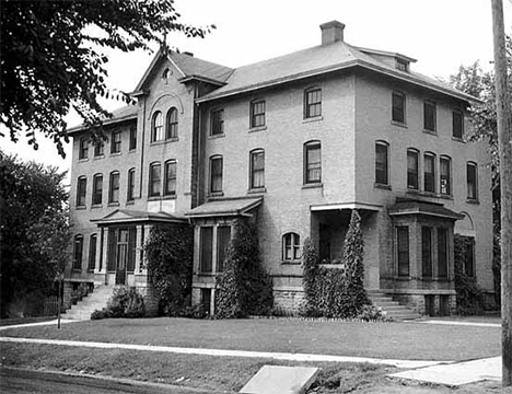 Sisters of St. Joseph Convent, Le Sueur Minnesota, 1936