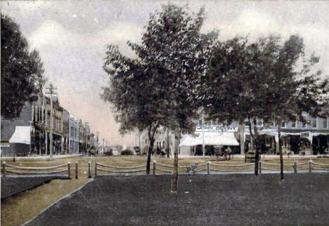 Bridge Street, Owatonna Minnesota, 1910