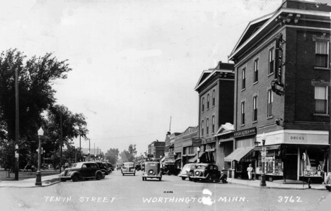 Tenth Street, Worthington Minnesota, 1940's