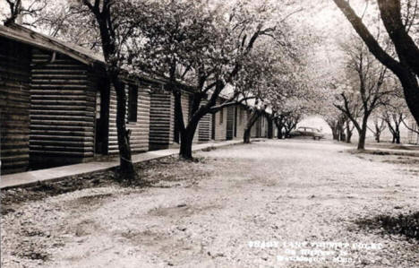 Shady Lane Tourist Camp, Worthington Minnesota, 1940's