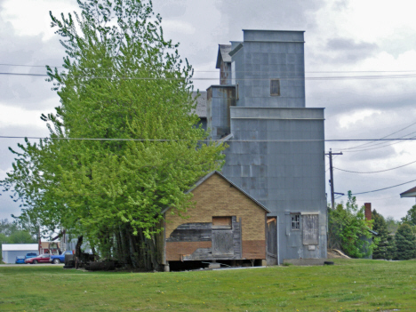 Old elevator, Fulda Minnesota, 2014