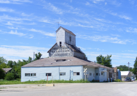 Abandoned elevator, Wells Minnesota, 2014