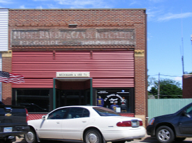 Beckmann and Vee TV, Wells Minnesota