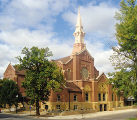 Holy Redeemer Catholic Church    marshall mn