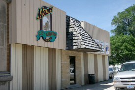 Moldy's Liquor, Maynard Minnesota