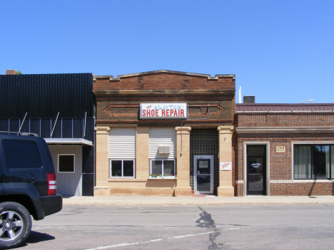 Street scene, Slayton Minnesota, 2014