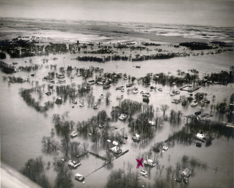 Aerial view of St. Vincent Minnesota during the 1950 spring flood