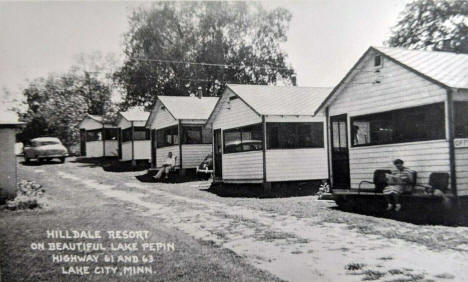 Hilldale Resort on Beautiful Lake Pepin, Lake City Minnesota, 1950's