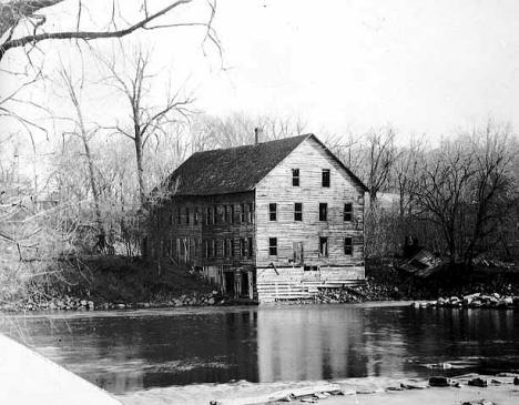 Rockford Mill on Crow River, Wright County, Minnesota, 1926