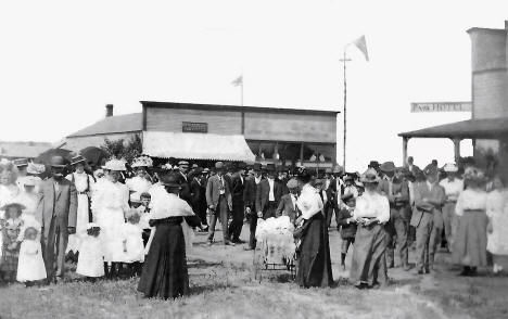 Street scene, Strandquist, Minnesota, 1910