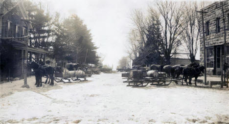 Iowa Avenue looking south from Main Street, Eitzen Minnesota, 1890s?