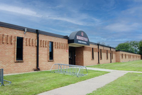 High School, Houston, Minnesota, 2022