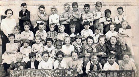 Spring Grove School, Primary Grade, Spring Grove Minnesota, 1921